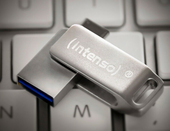 Ebay: Intenso-Stick mit USB-C und USB-A für 5,99 Euro frei Haus