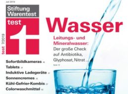 Mineralwasser-Test: Edeka und Aldi vorne, Bio-Produkte versagen