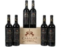 Weinvorteil: 12 Jahre alter "Caballo de Oro" in Holzkiste zum Schnäppchenpreis